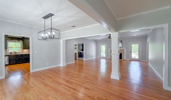 2113 Backlake Cir, Bainbridge, GA 39819