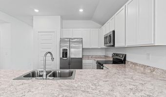 8088 Chesapeake Trl, Bauxite, AR 72011