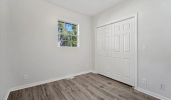 39477 N Hickory Ave, Antioch, IL 60002