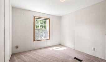 28 Great Brook Dr, Belmont, NH 03220