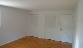 280 E Main St APT A2, Clinton, CT 06413