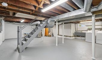 16 PARK Dr, Bellmawr, NJ 08031