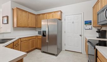 7173 SW MANOR Way A, Beaverton, OR 97078