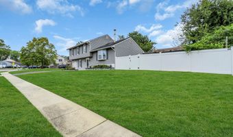 41 Deck St, Barnegat, NJ 08005