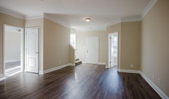 108 Bradley Cir, Barnesville, GA 30204