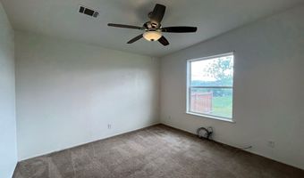 2401 Covey Ln, Alpine, TX 79830