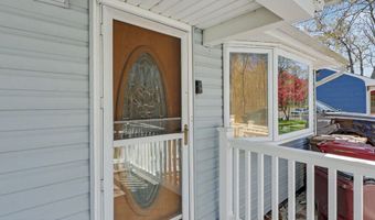 33 Mill Creek Rd, Bayville, NJ 08721
