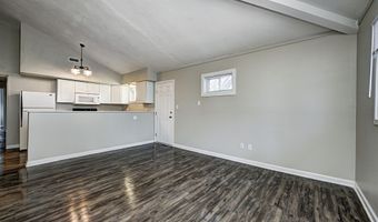 8465 Bluff Rd, Indianapolis, IN 46217