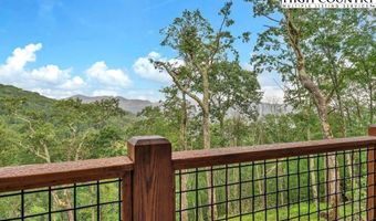 281 Lodge Woods Trl, Banner Elk, NC 28604