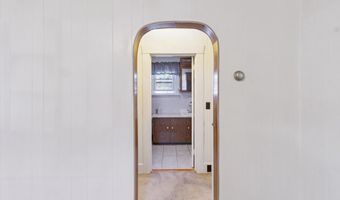 804 Hannah Ave, Alma, MI 48801