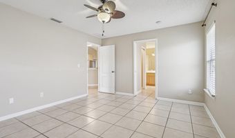 6511 CRIMSON LEAF Ln, Jacksonville, FL 32244