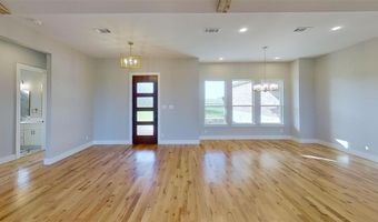 8300 Kelly Ln, Alvarado, TX 76009