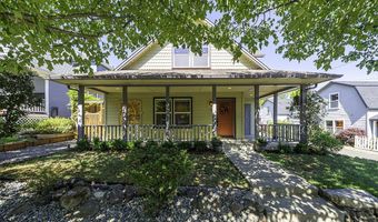 923 Bellview Ave 1, Ashland, OR 97520