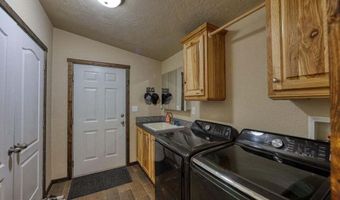 134 Warbonnet Dr, Banner, WY 82832