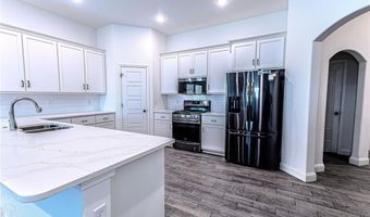 1070 Pink Lady Pl, Bentonville, AR 72712