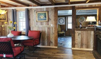 8 Graffam Rd, Baldwin, ME 04091