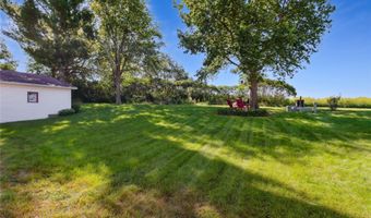 1619 HyVue St, Adel, IA 50003