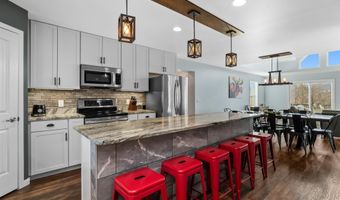 17 Highwoods Dr 16 And 17, Bartlett, NH 03812