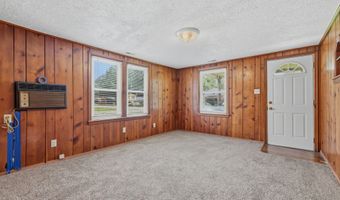 2618 E 8th St, Anderson, IN 46012