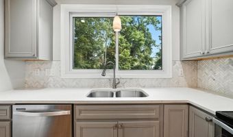 1619 Beechshire Dr, Anderson Twp., OH 45255