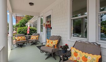 238 KING GEORGE St, Annapolis, MD 21401