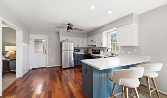 21031 CLARKSBURG Rd, Boyds, MD 20841