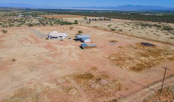 1176 W Trigger Ln, Cochise, AZ 85606