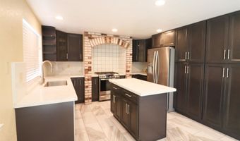 4632 Country Hills Dr, Antioch, CA 94531