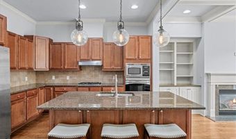 1211 Riverscall Ln, Atlanta, GA 30339
