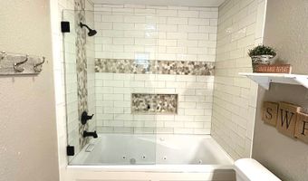 73 Worley Dr, Apalachicola, FL 32320