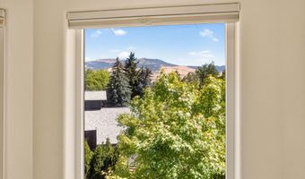 1011 Canyon Park Dr, Ashland, OR 97520
