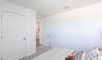 15826 S Overfield Rd, Arizona City, AZ 85123