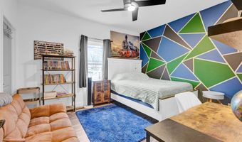 504 6th St, Bedford, IN 47421