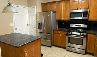 13310 Marrywood Dr, Alpharetta, GA 30004