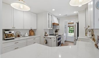 201 Haynie Dr, Belton, SC 29627
