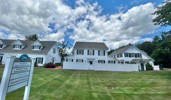 296 Country Club Rd, Avon, CT 06001