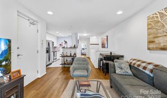 3721 Picasso Ct, Charlotte, NC 28205