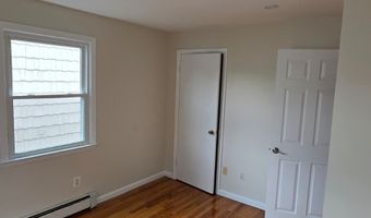 104 Yacht St, Bridgeport, CT 06605