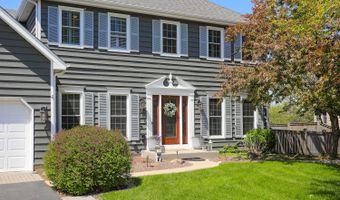 3741 Persimmon Dr, Algonquin, IL 60102