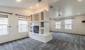 4906 PINECROFT Dr, Farmington, NM 87402