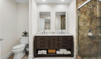 47 White Oak Ln, Aberdeen, NJ 07747