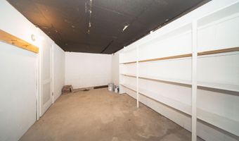 1365 Chalmers Dr, Ann Arbor, MI 48104