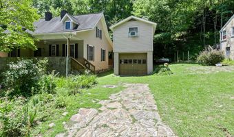 95 Cherokee Ave, Andrews, NC 28901