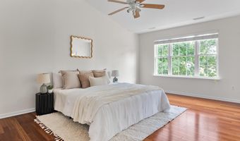 916 KING JAMES LANDING Rd, Annapolis, MD 21403
