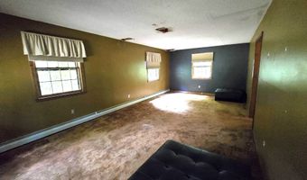50 Woodhaven Dr, Burlington, CT 06013
