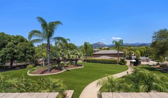 2882 Conestoga Cir, Alpine, CA 91901