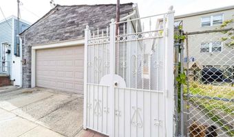 14 MEADOW St, Bayonne, NJ 07002