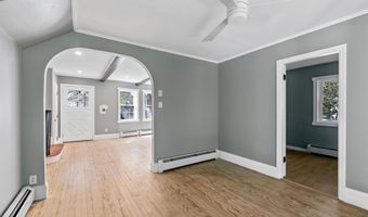 110 Gill St, Auburn, ME 04210