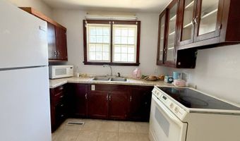 926 6th Ave, Brookings, SD 57006