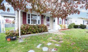 270 Woodward Ave, East Providence, RI 02914